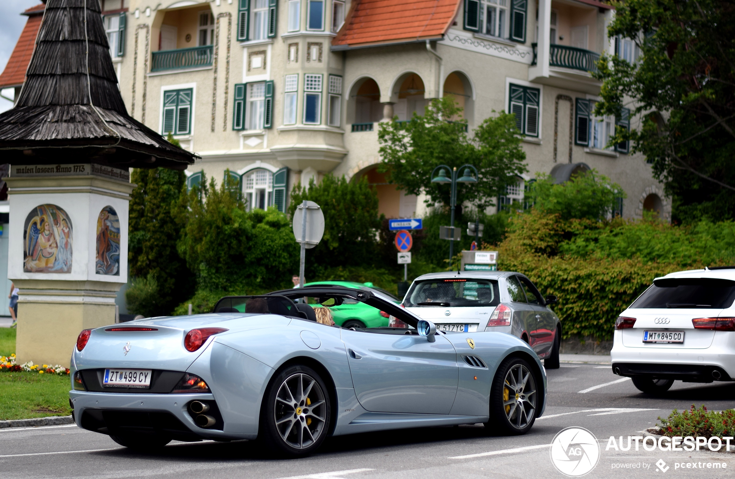 Ferrari California