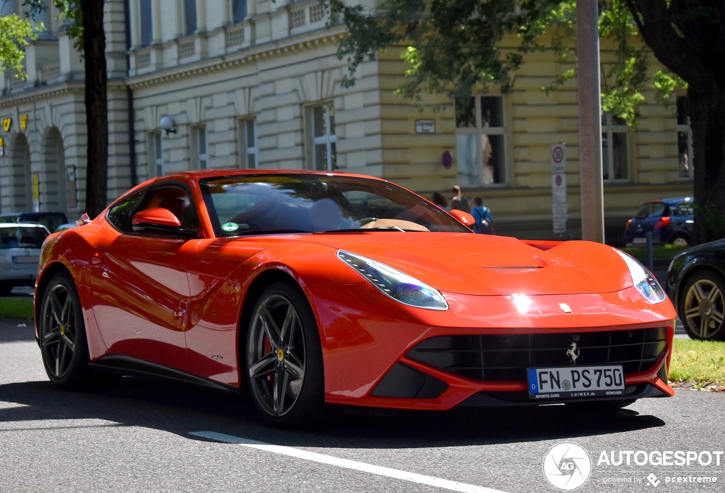 Ferrari F12berlinetta