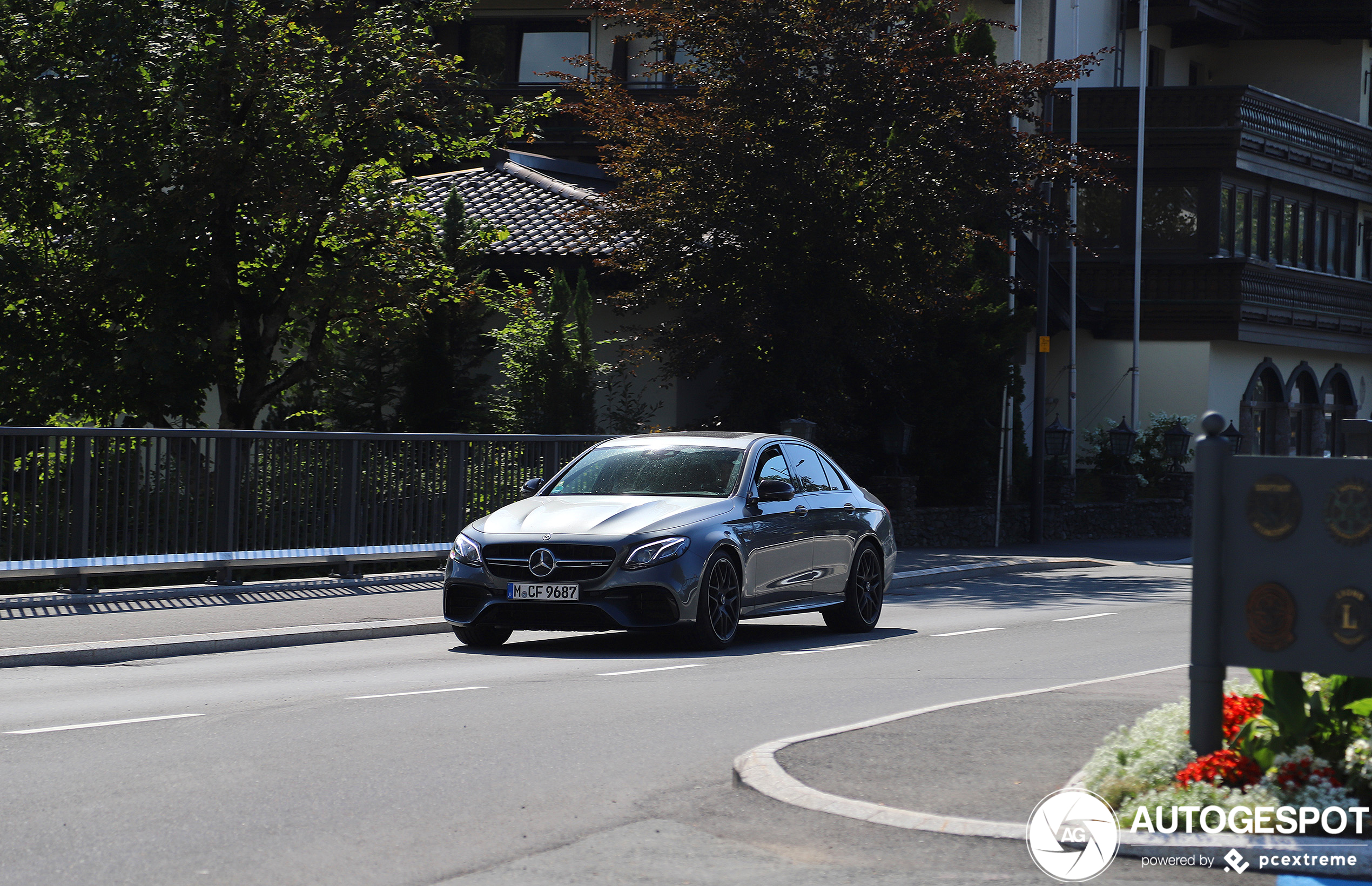 Mercedes-AMG E 63 S W213