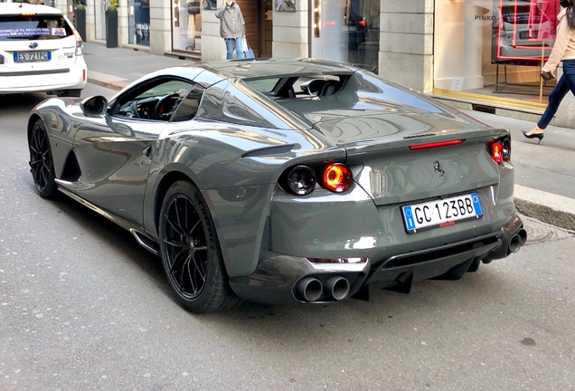 Ferrari 812 GTS