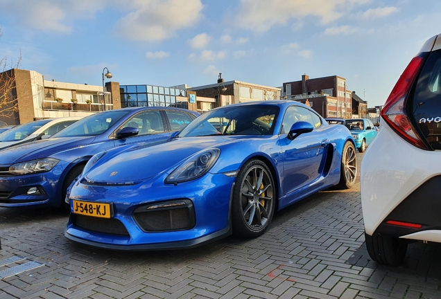 Porsche 981 Cayman GT4