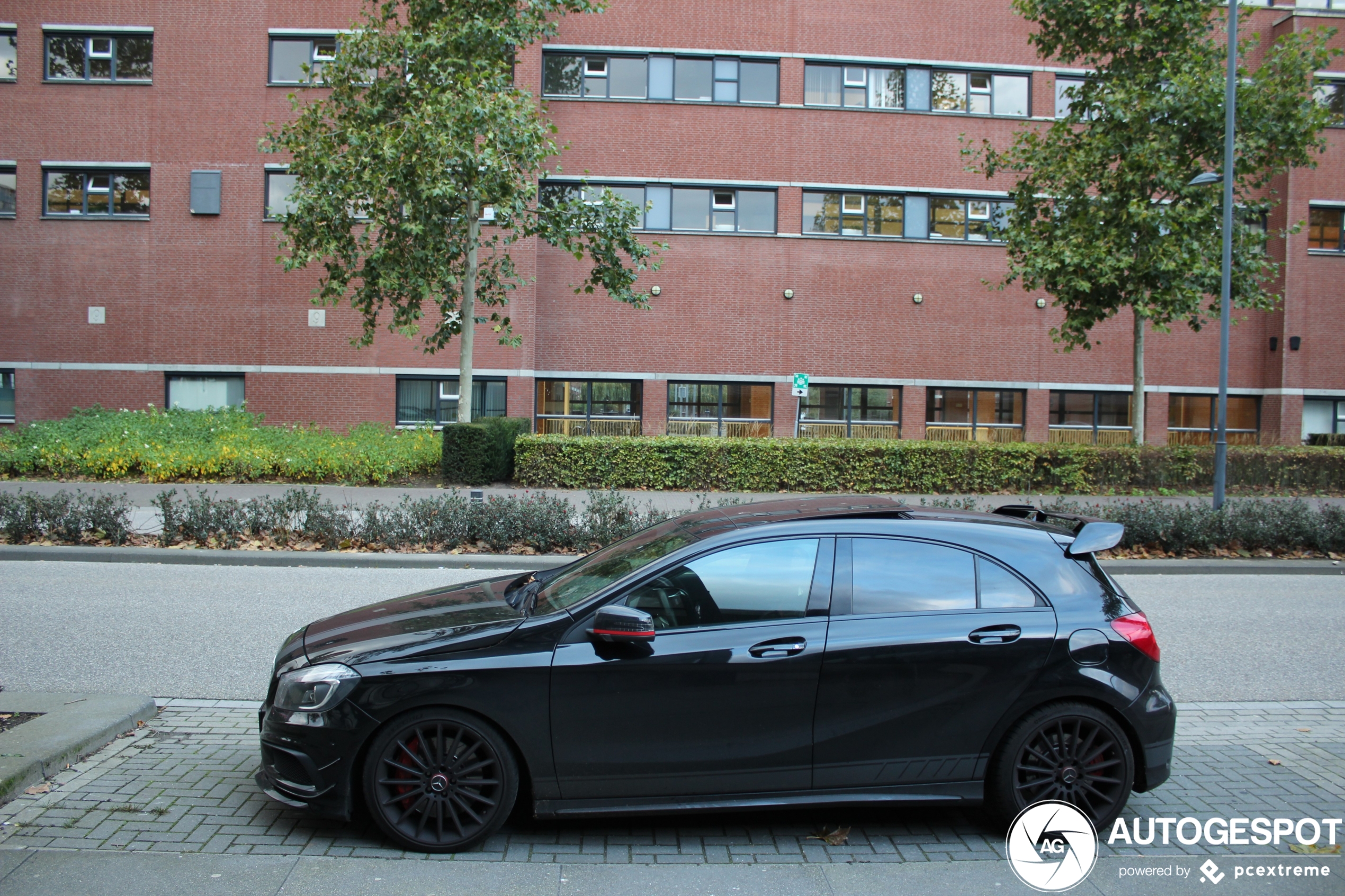 Mercedes-Benz A 45 AMG Edition 1