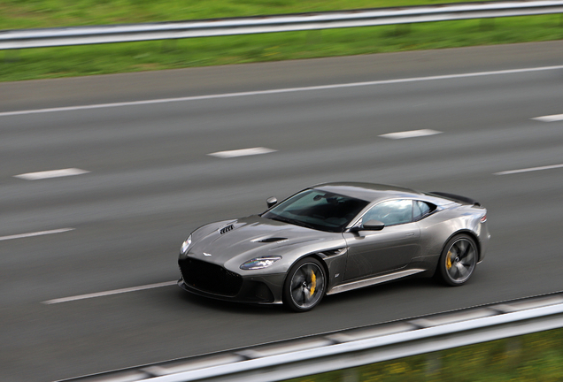 Aston Martin DBS Superleggera