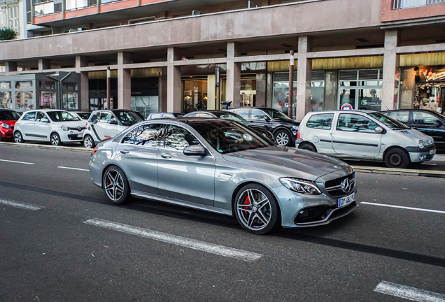 Mercedes-AMG C 63 S W205