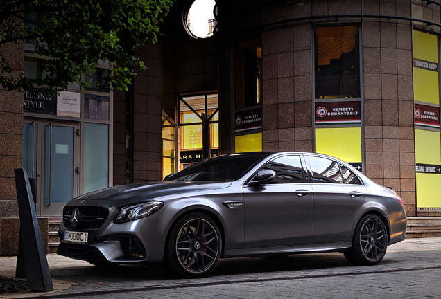 Mercedes-AMG E 63 S W213