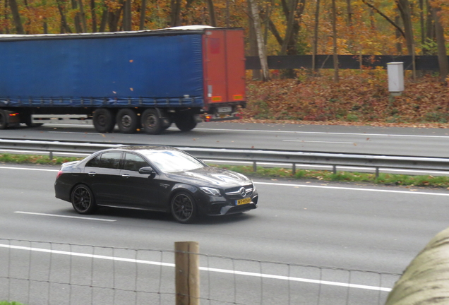 Mercedes-AMG E 63 S W213