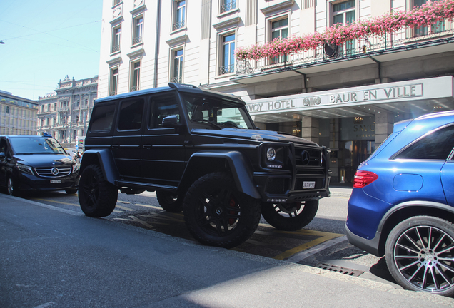 Mercedes-Benz G 500 4X4²