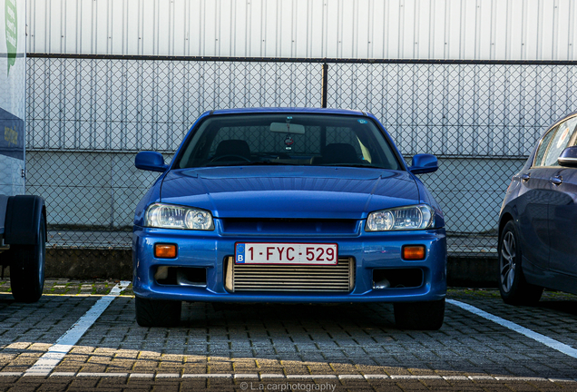 Nissan Skyline R34 Sedan