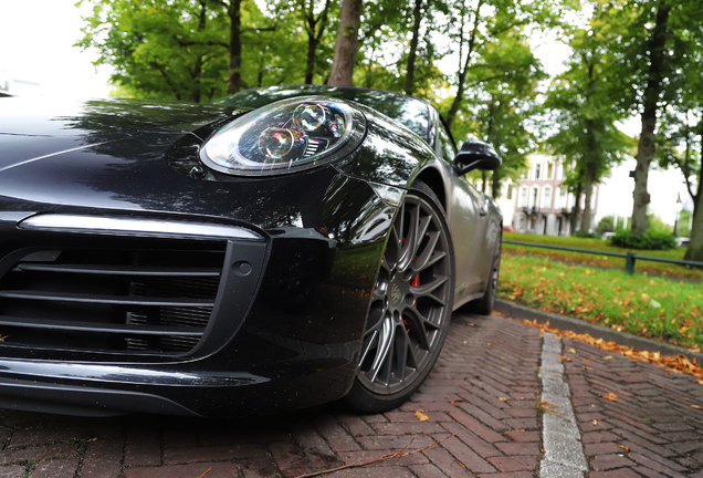 Porsche 991 Carrera 4S Cabriolet MkII