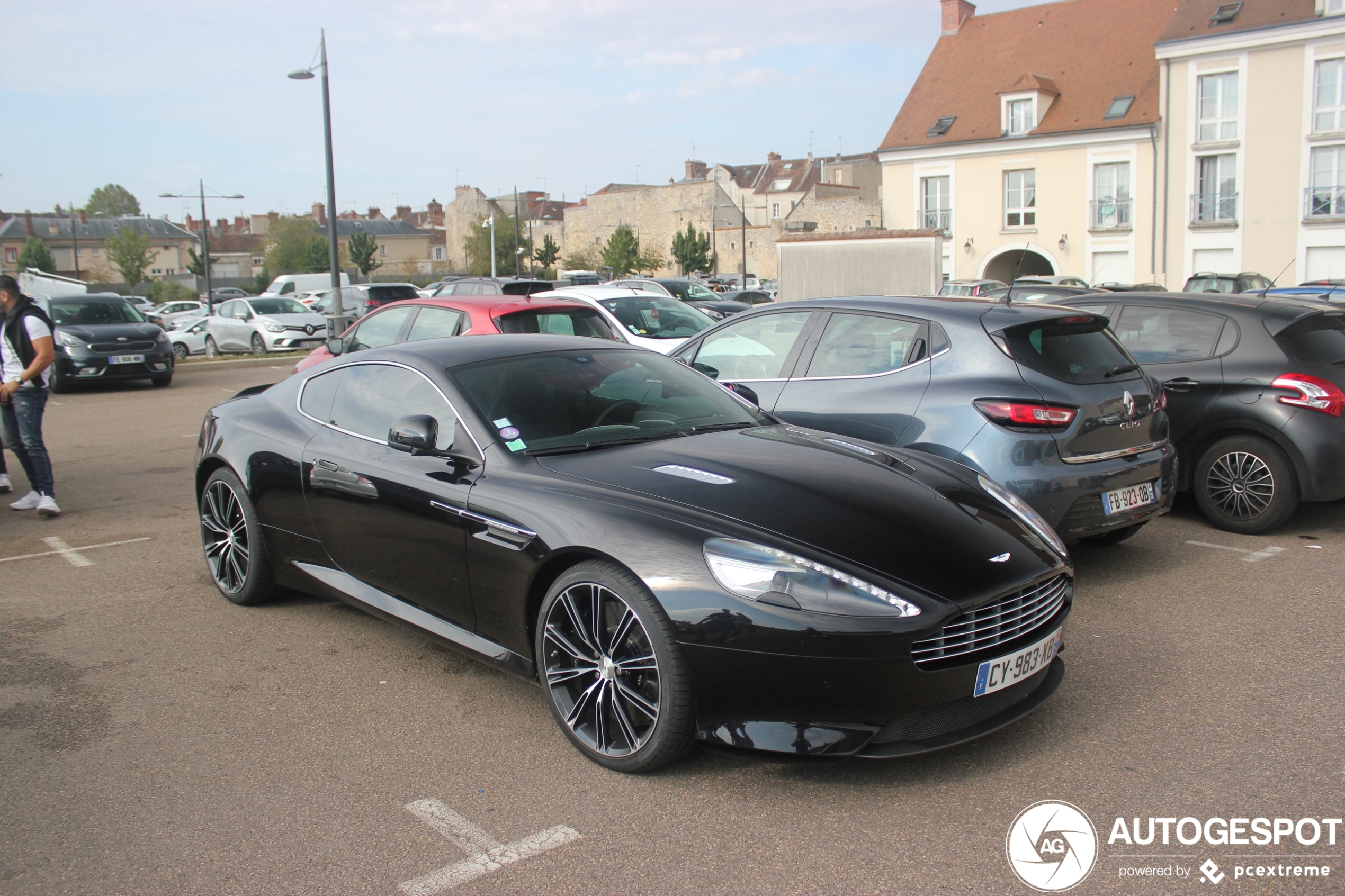 Aston Martin DB9 2013