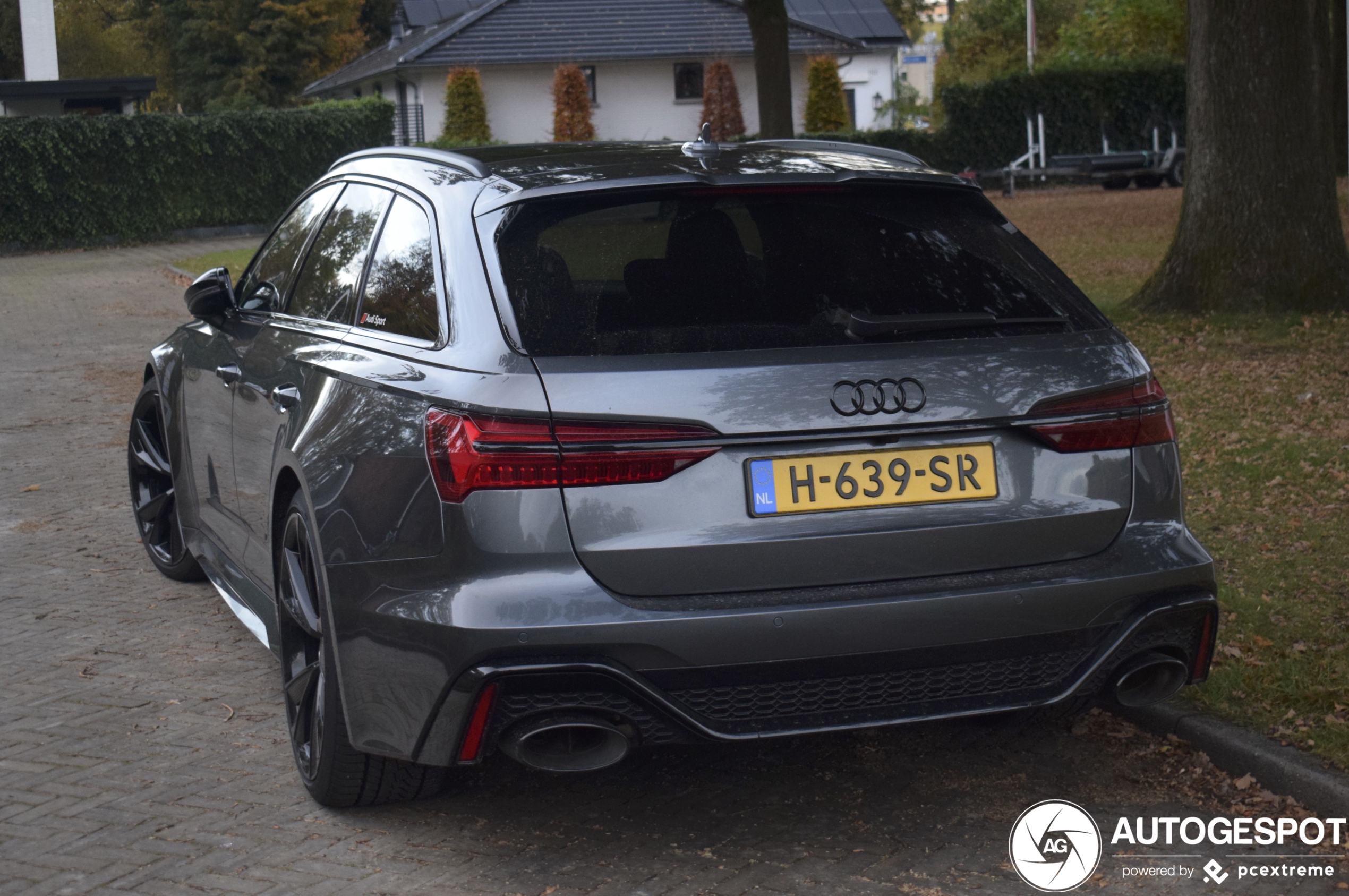 Audi RS6 Avant C8