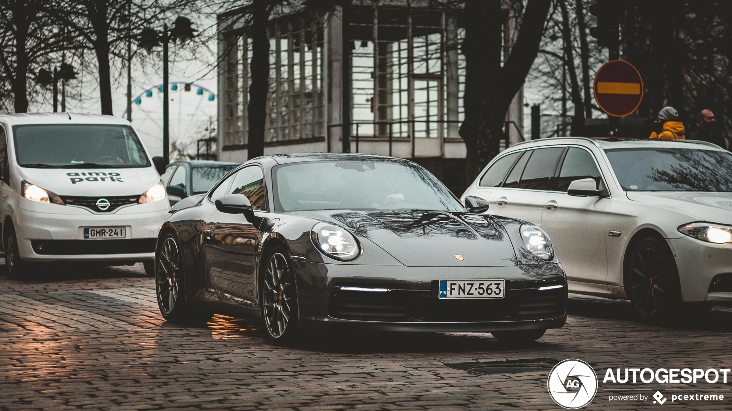 Porsche 992 Carrera 4S