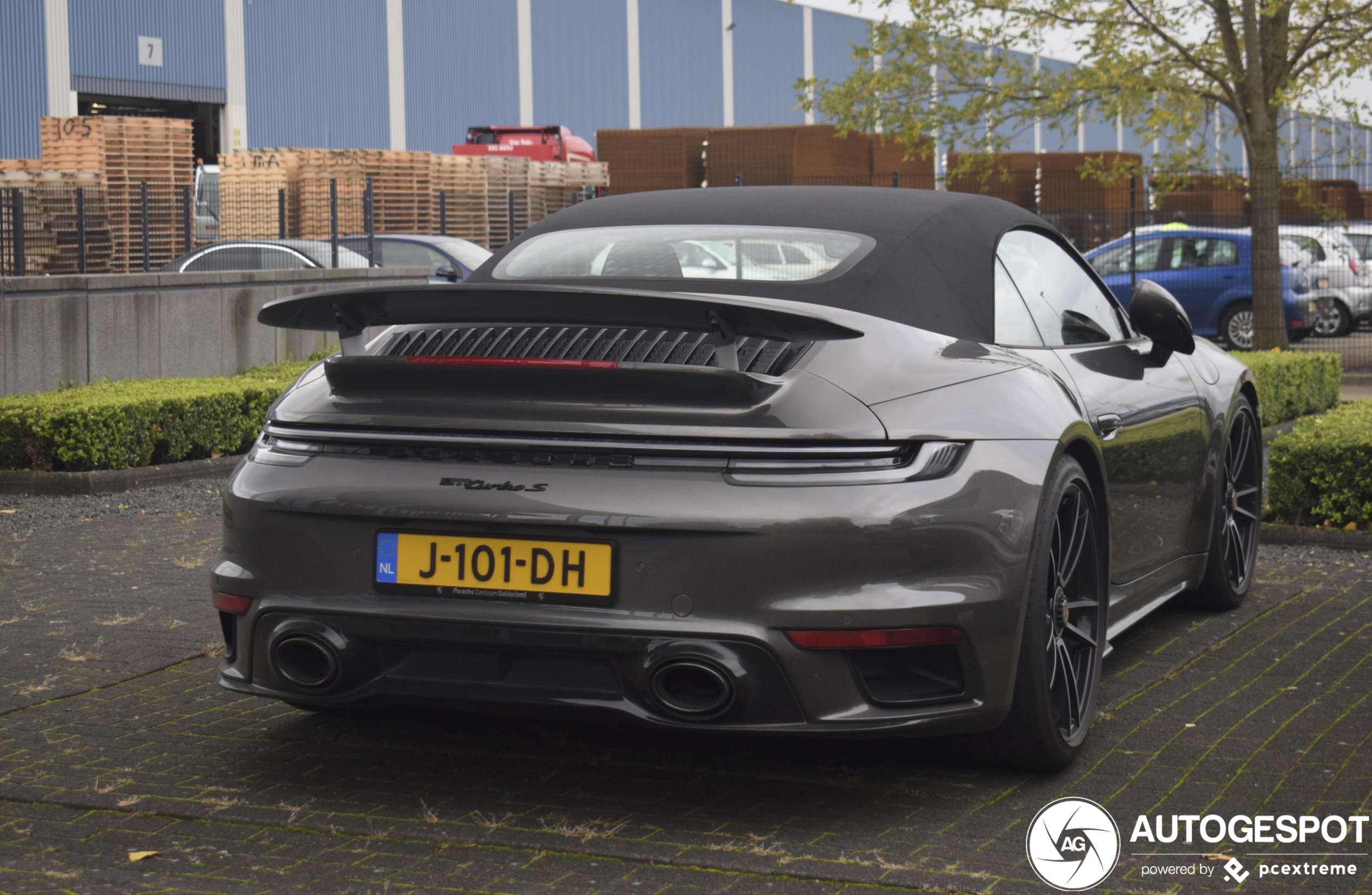 Porsche 992 Turbo S Cabriolet