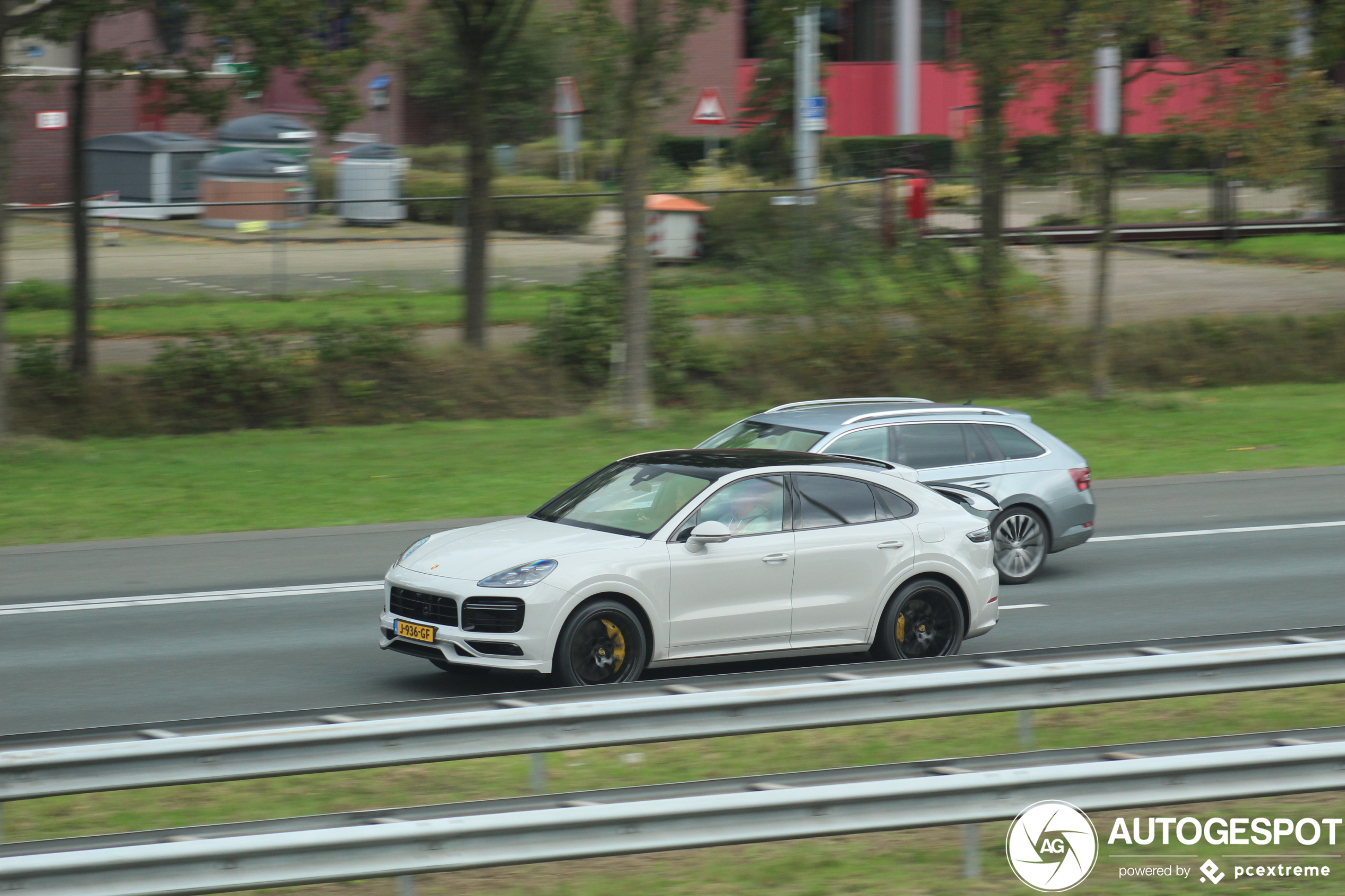 Porsche Cayenne Coupé Turbo S E-Hybrid