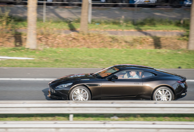 Aston Martin DB11 Launch Edition