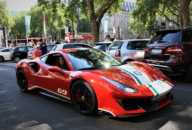 Ferrari 488 Pista Piloti