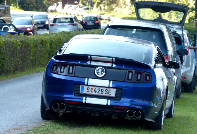 Ford Mustang Shelby GT500 2013