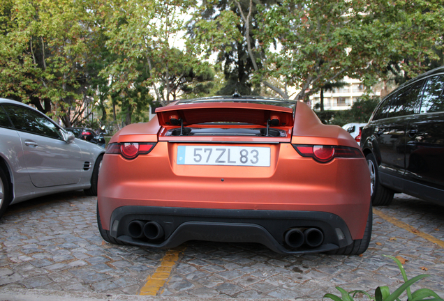 Jaguar F-TYPE R Coupé