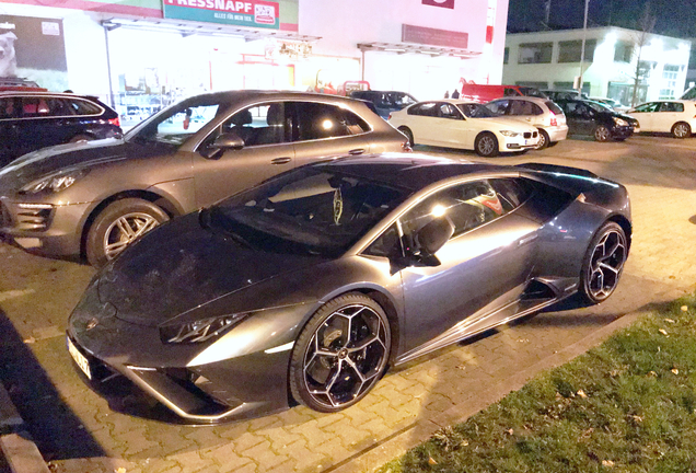 Lamborghini Huracán LP610-2 EVO RWD