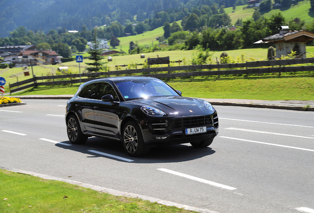 Porsche 95B Macan Turbo MkI
