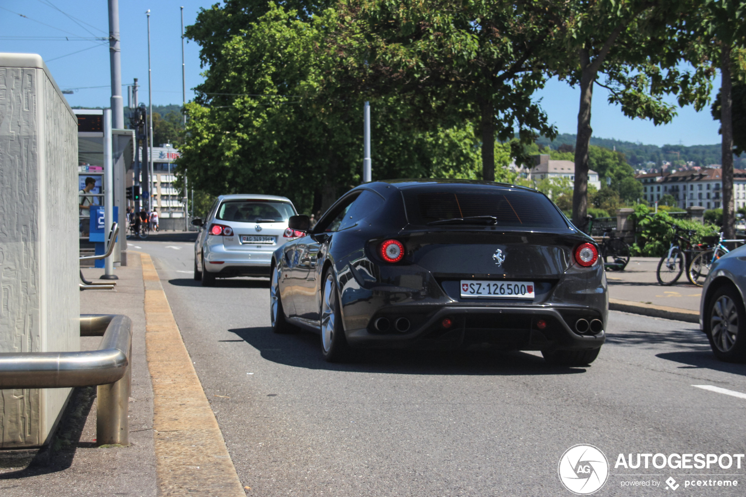 Ferrari FF