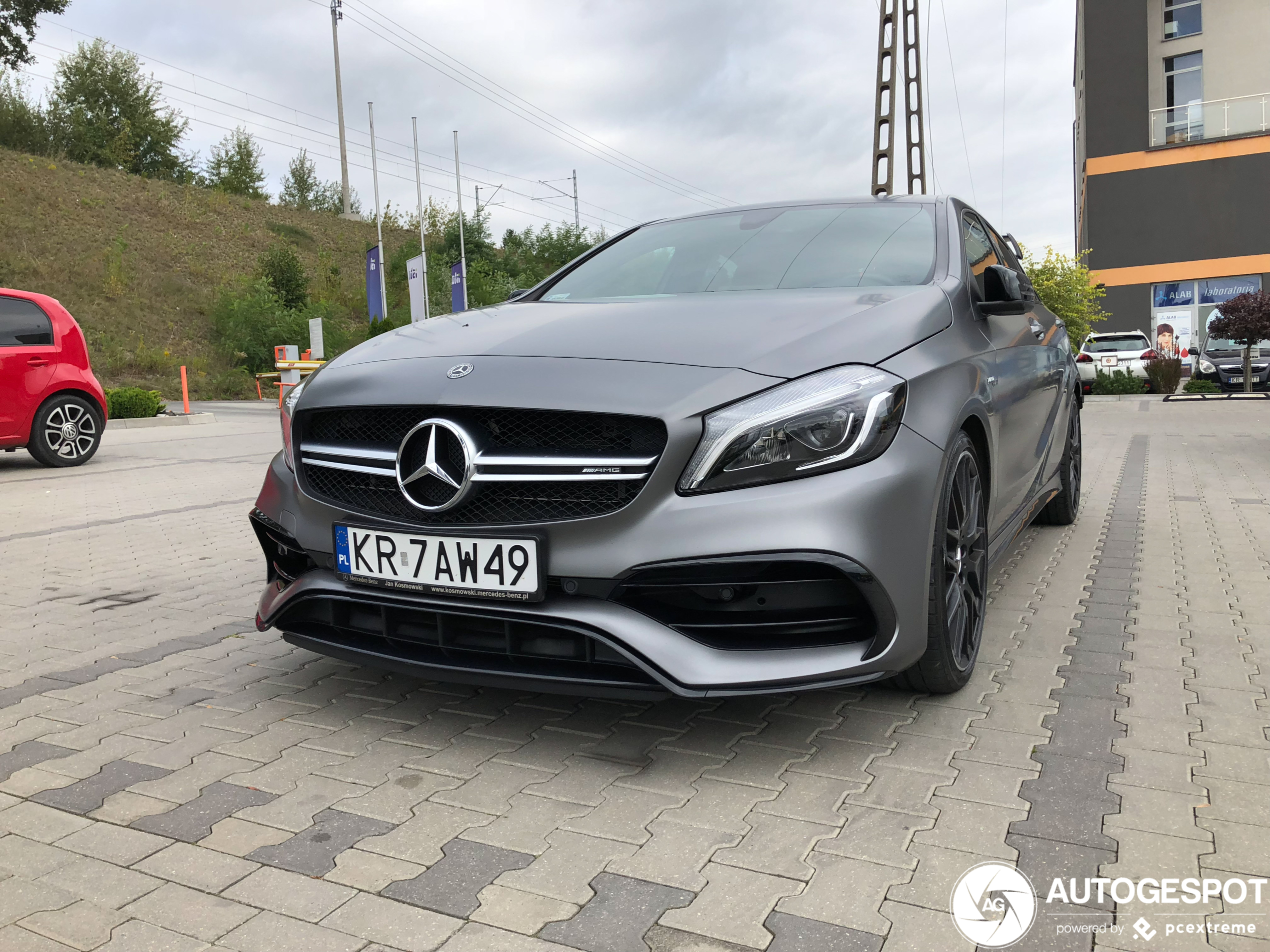 Mercedes-AMG A 45 W176 2015