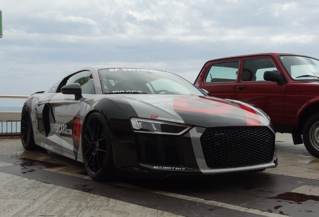 Audi R8 V10 Plus 2015