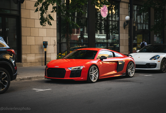 Audi R8 V10 Plus 2015
