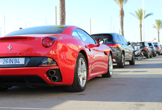 Ferrari California