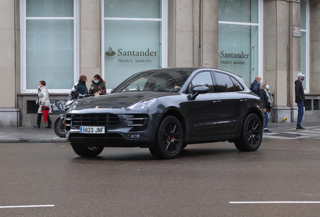 Porsche 95B Macan Turbo