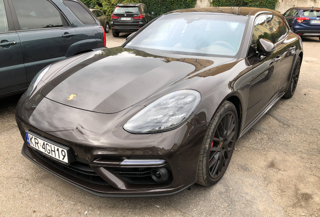 Porsche 971 Panamera Turbo Sport Turismo