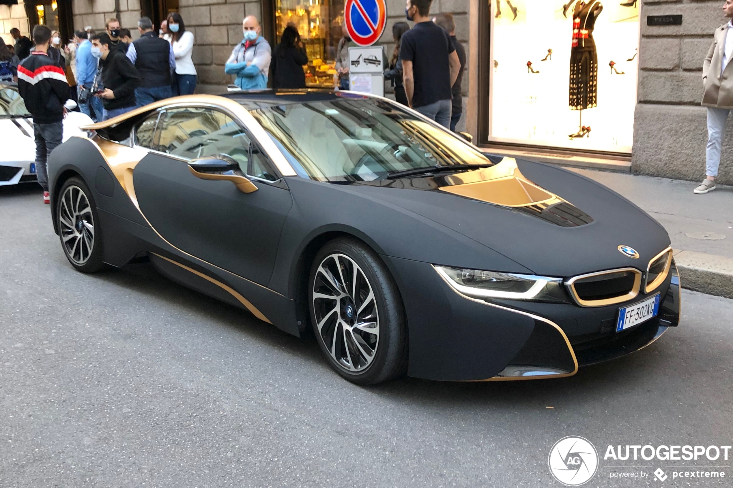 BMW i8