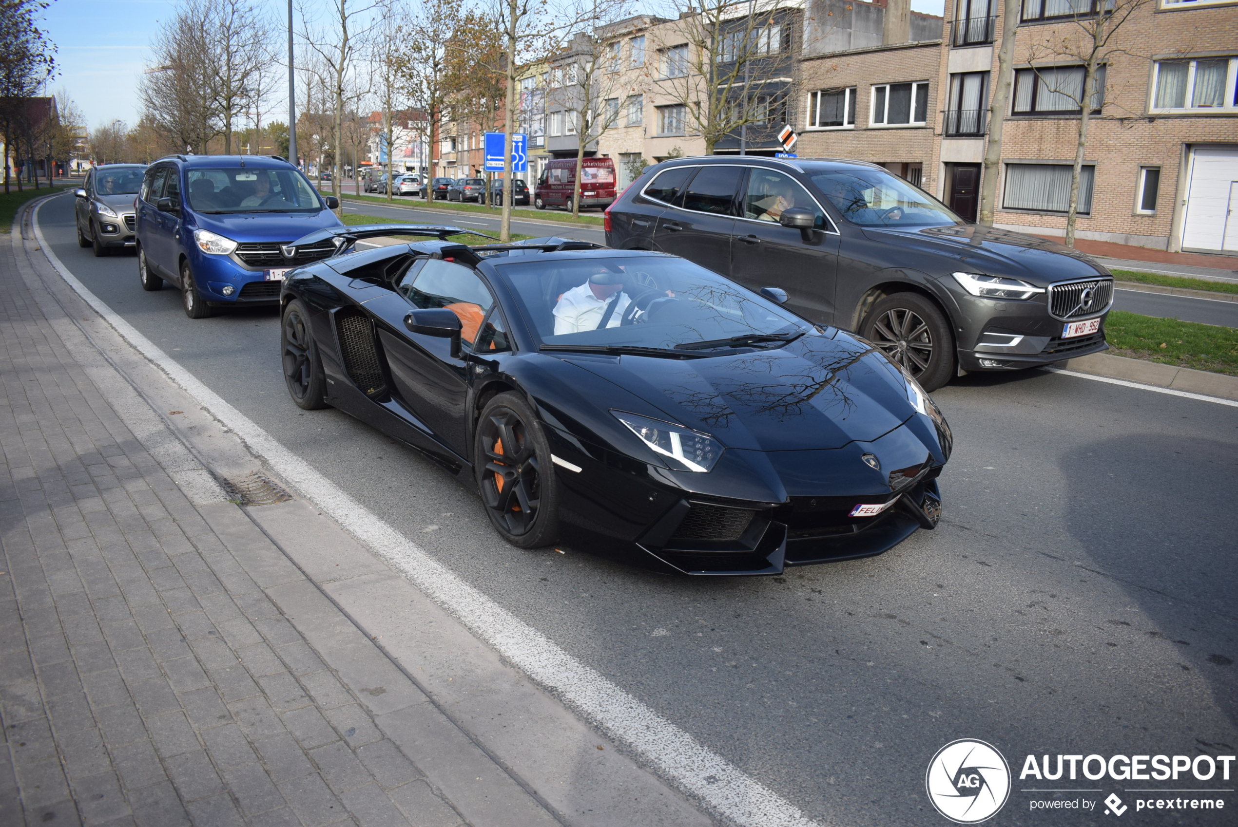 Lamborghini Aventador LP700-4 Roadster