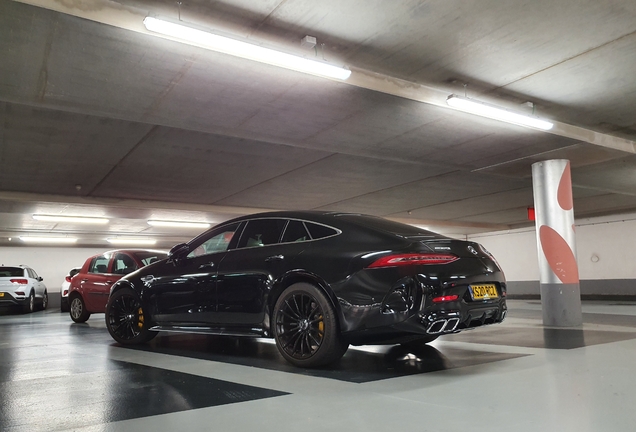 Mercedes-AMG GT 63 S X290