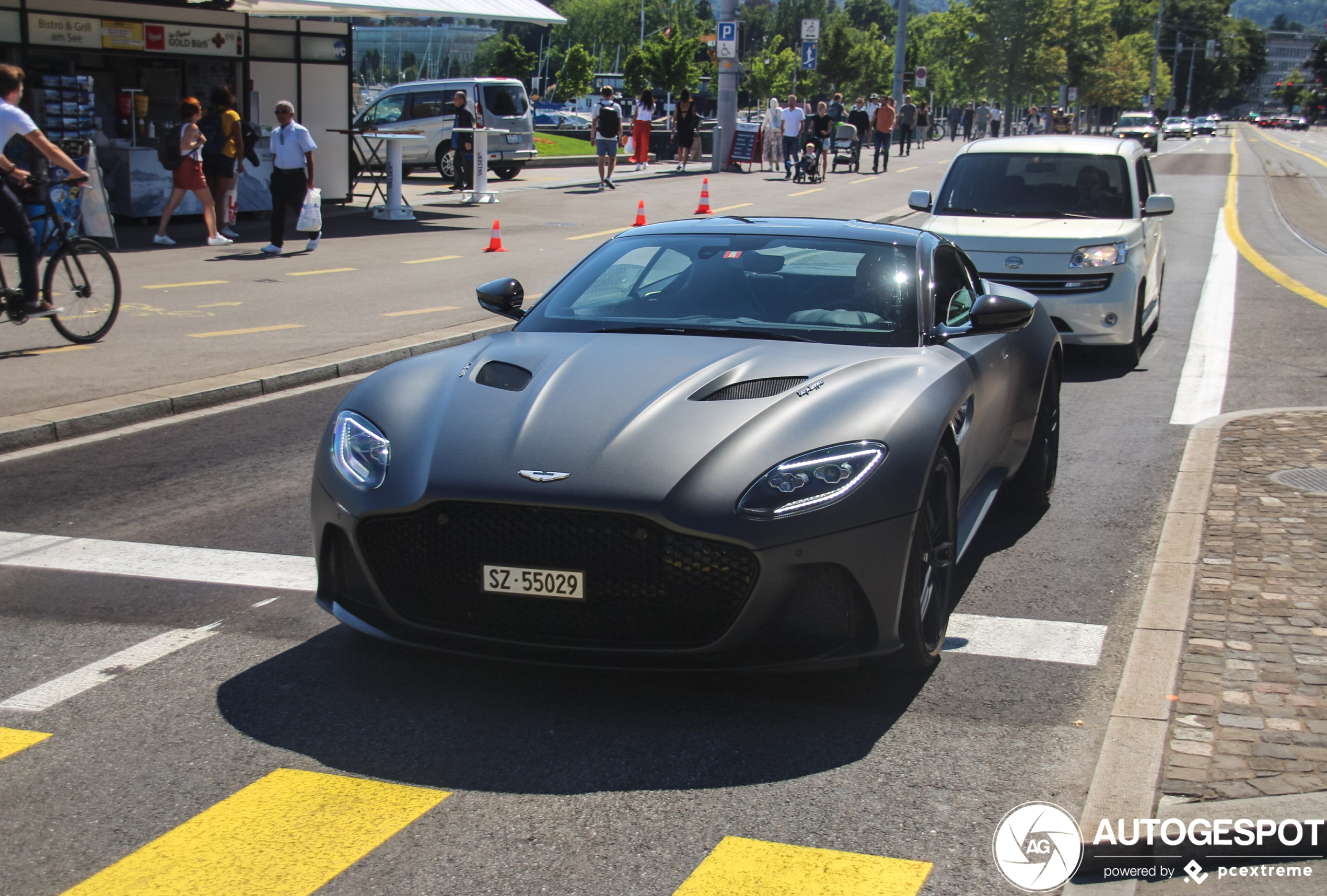 Aston Martin DBS Superleggera