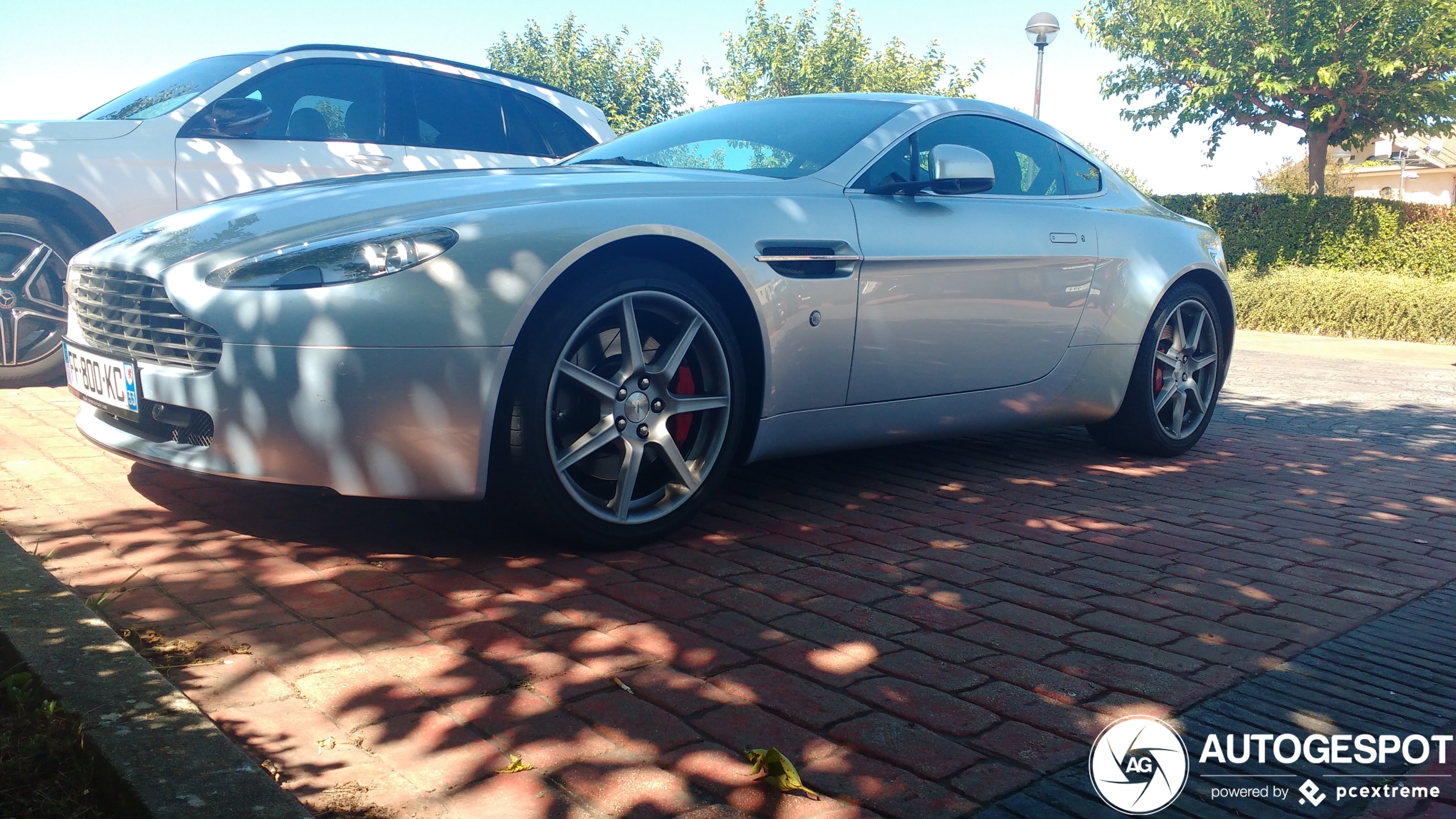 Aston Martin V8 Vantage