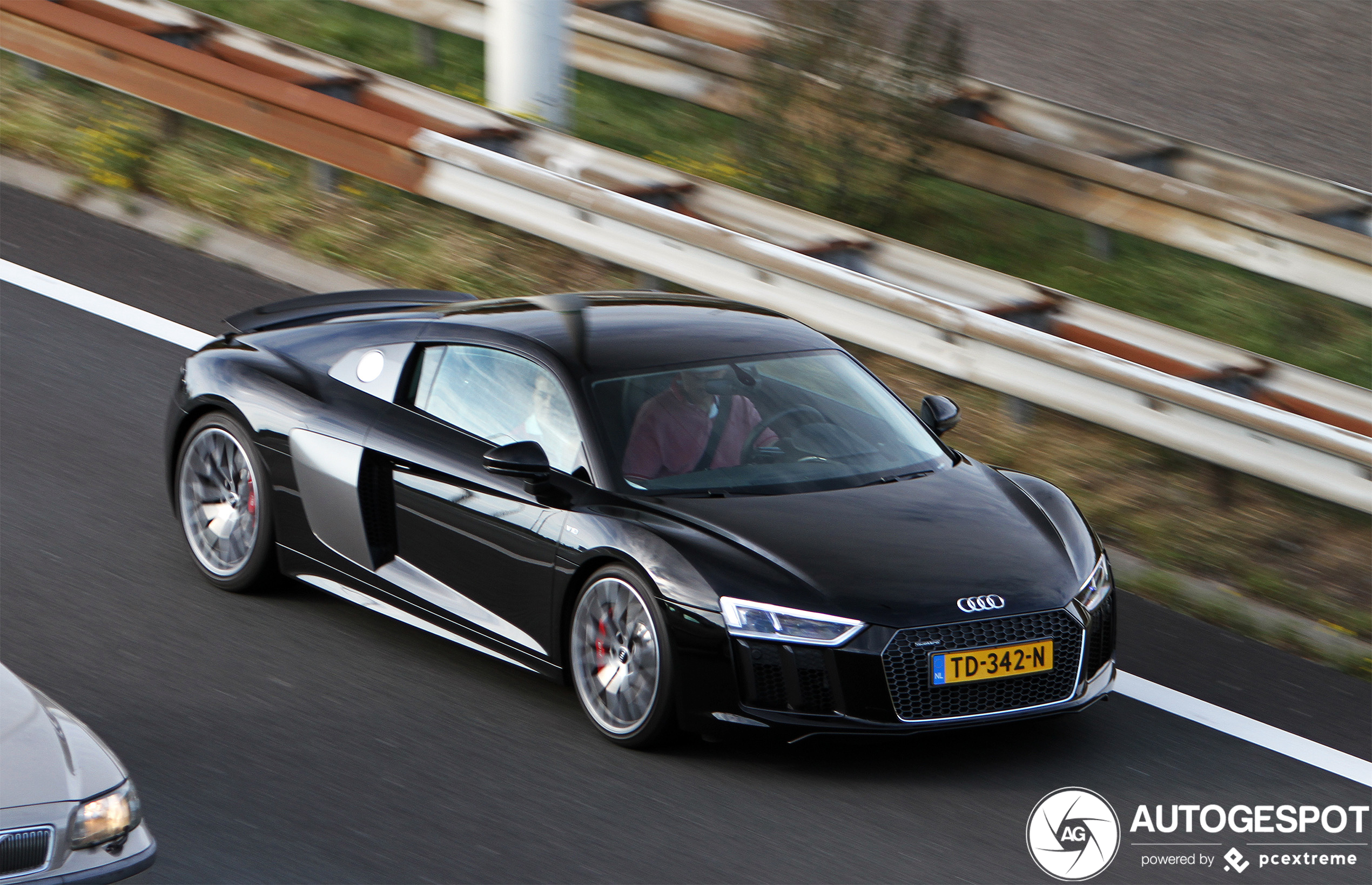 Audi R8 V10 2015