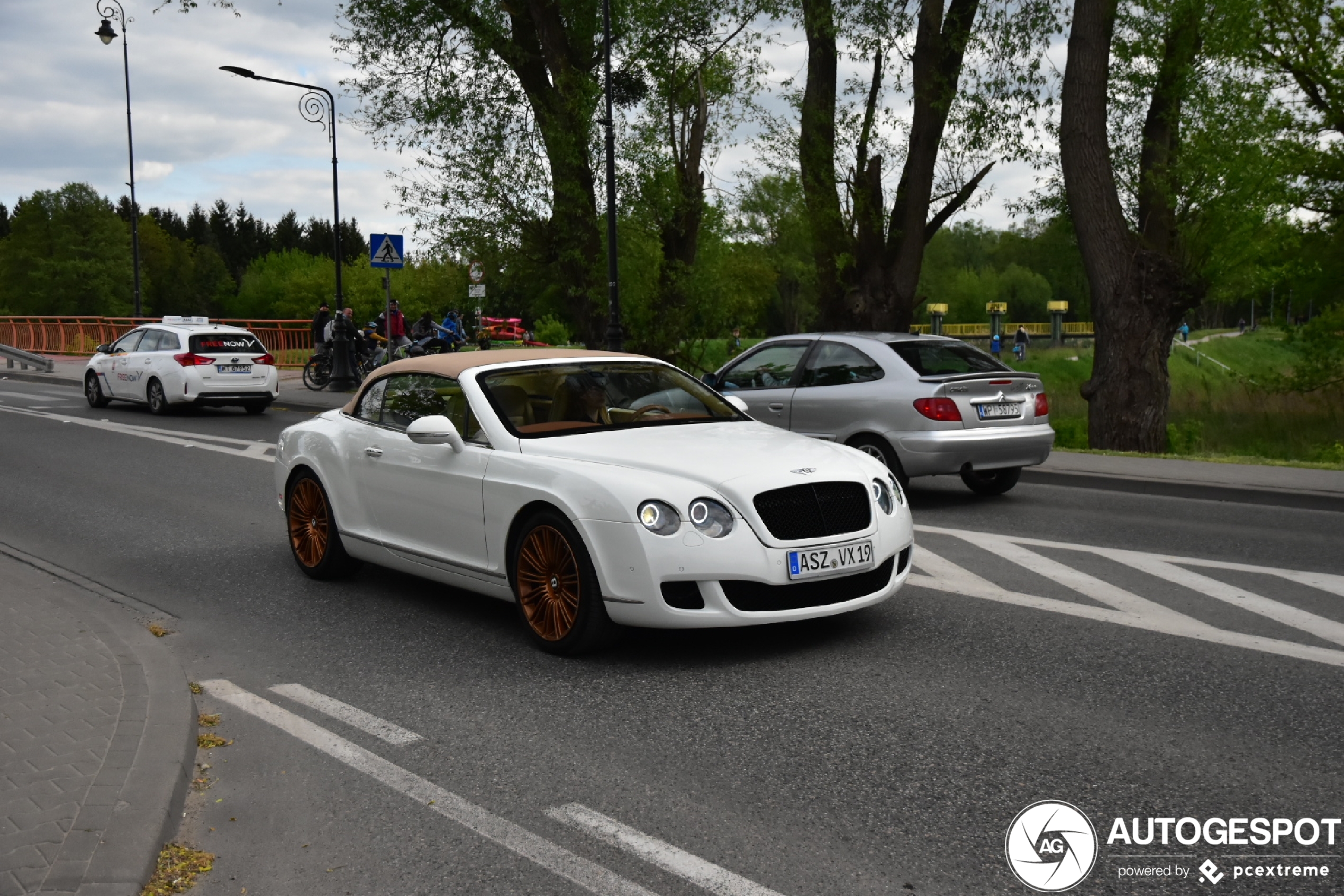 Bentley Continental GTC Speed