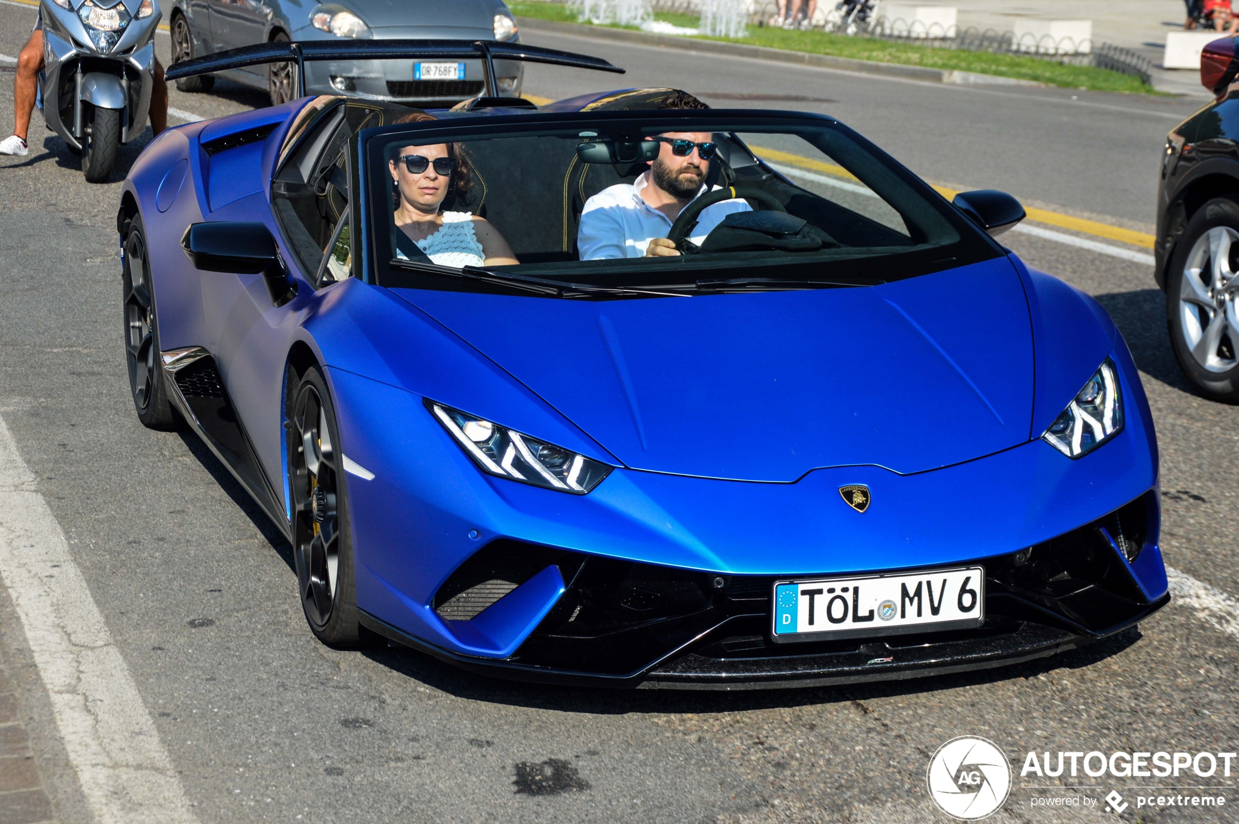 Lamborghini Huracán LP640-4 Performante Spyder