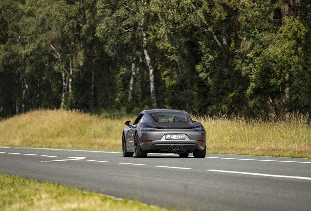 Porsche 718 Cayman GTS