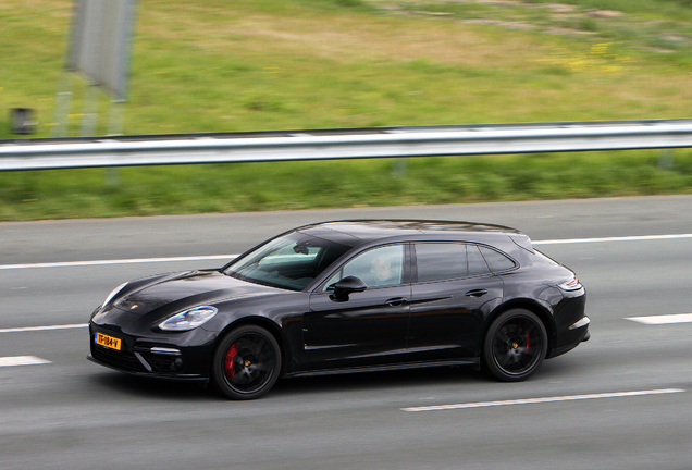 Porsche 971 Panamera Turbo Sport Turismo