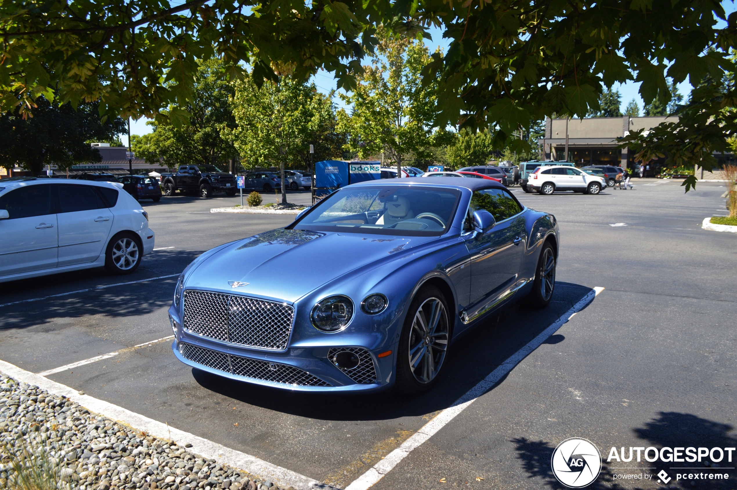 Bentley Continental GTC V8 2020