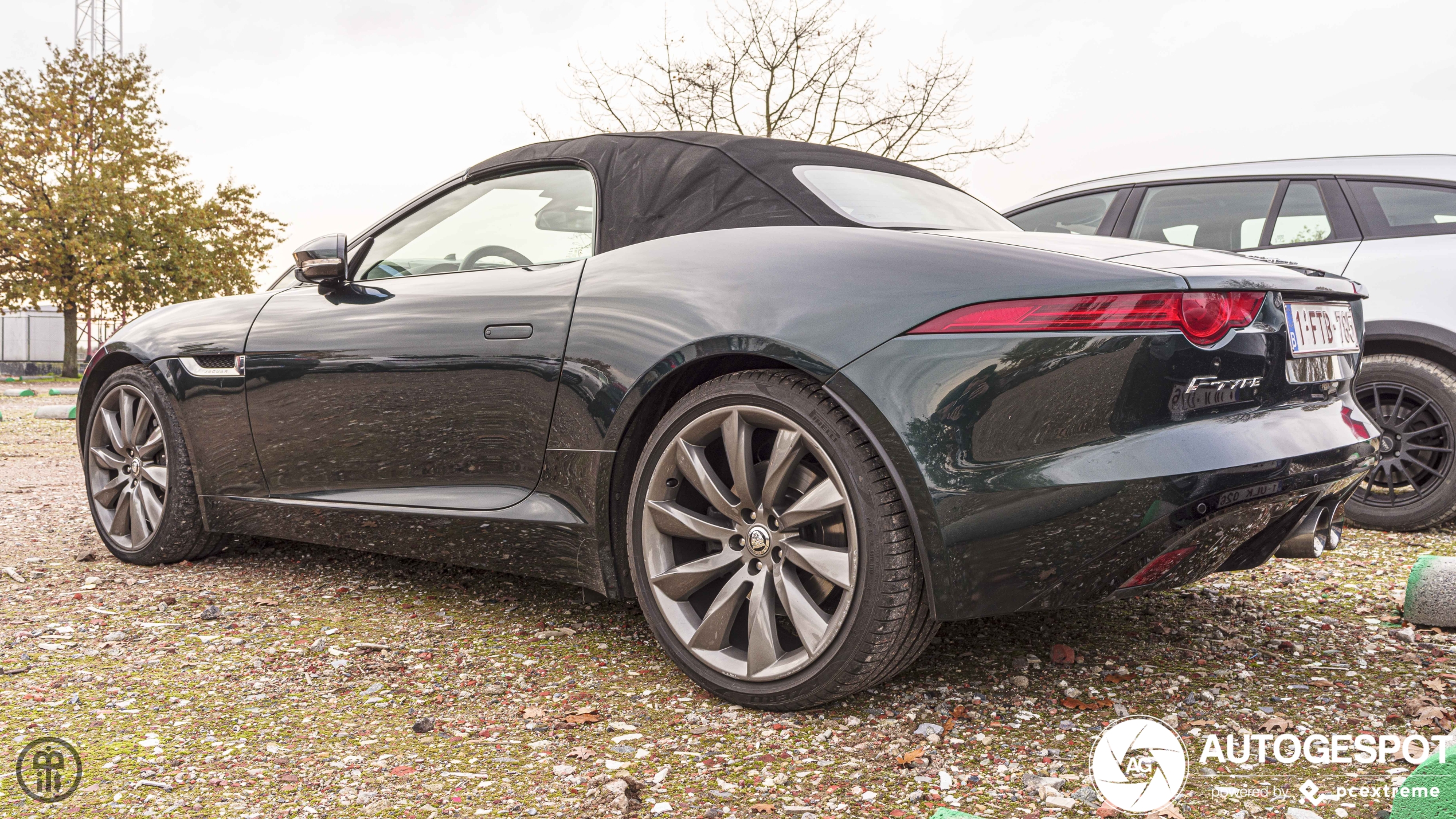 Jaguar F-TYPE S Convertible