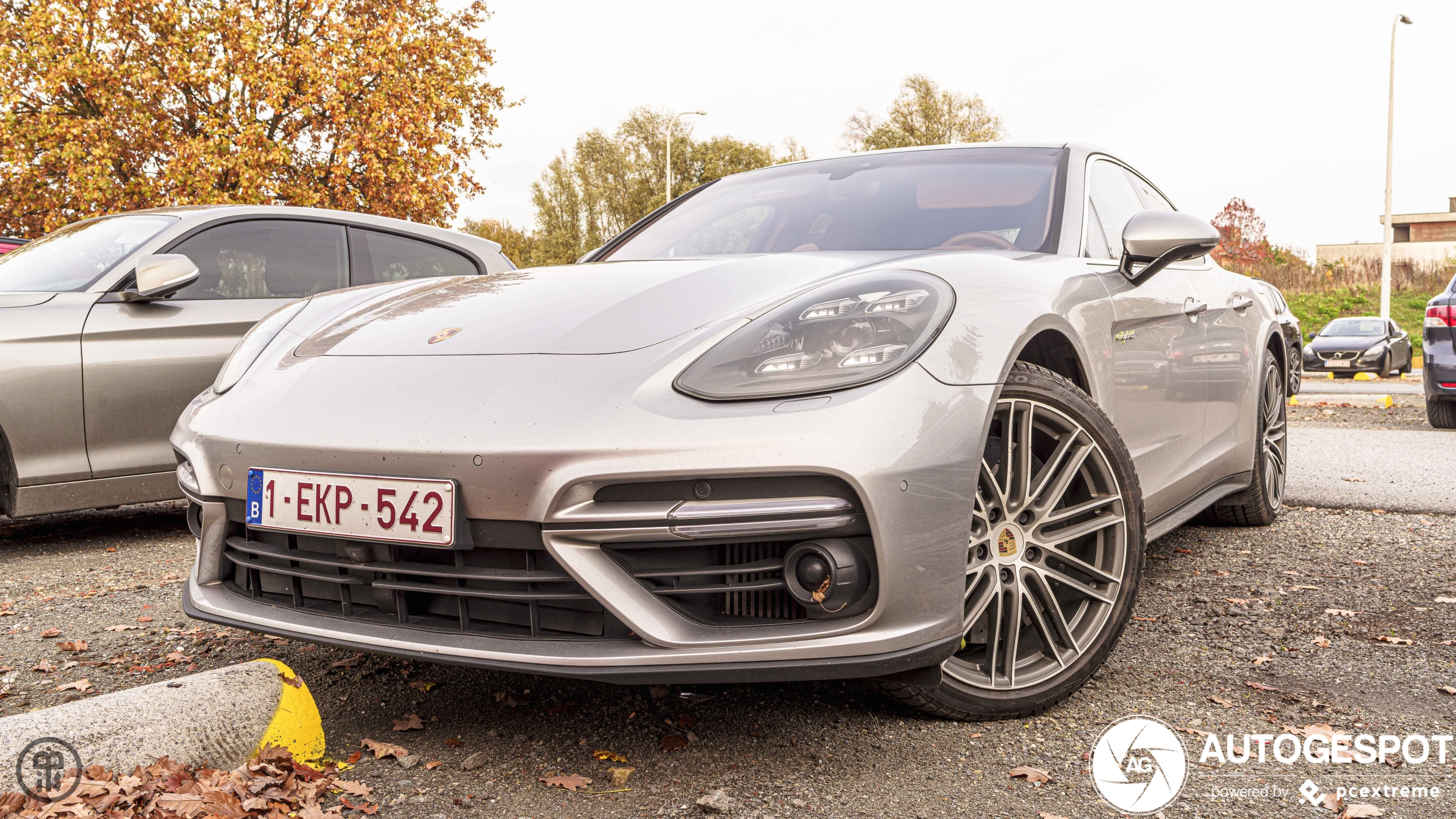 Porsche 971 Panamera Turbo S E-Hybrid