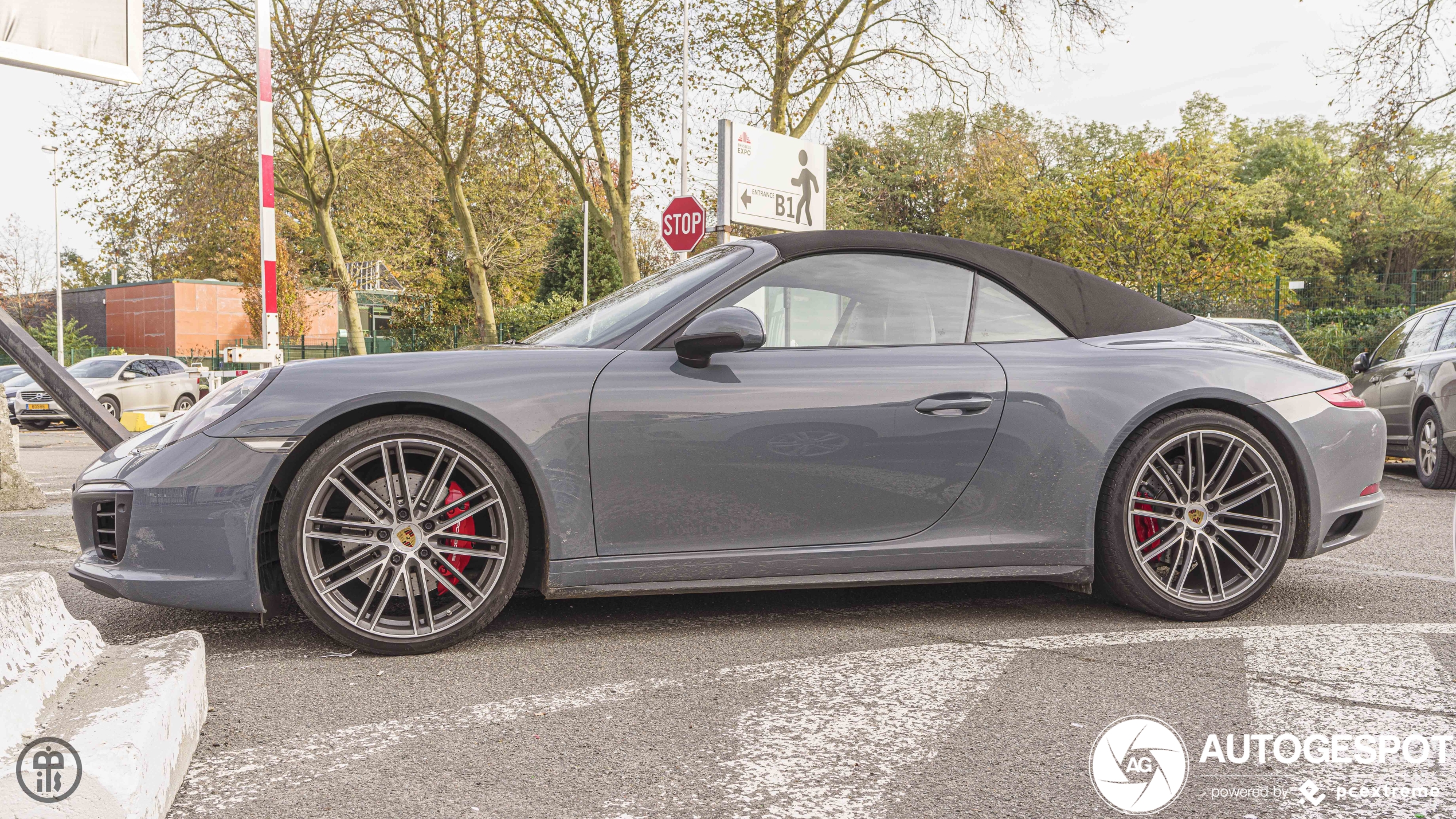 Porsche 991 Carrera 4S Cabriolet MkII