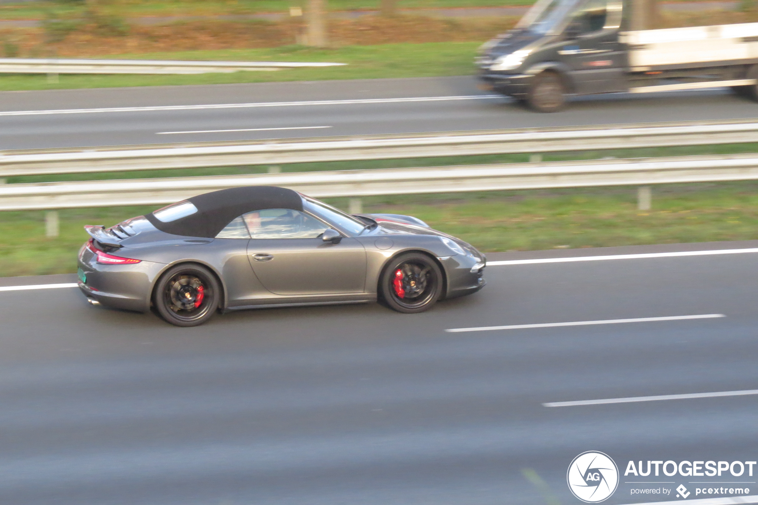 Porsche 991 Carrera 4S Cabriolet MkI