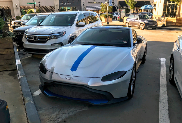 Aston Martin V8 Vantage 2018