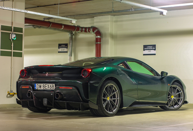 Ferrari 488 Pista