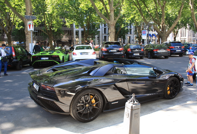 Lamborghini Aventador S LP740-4 Roadster