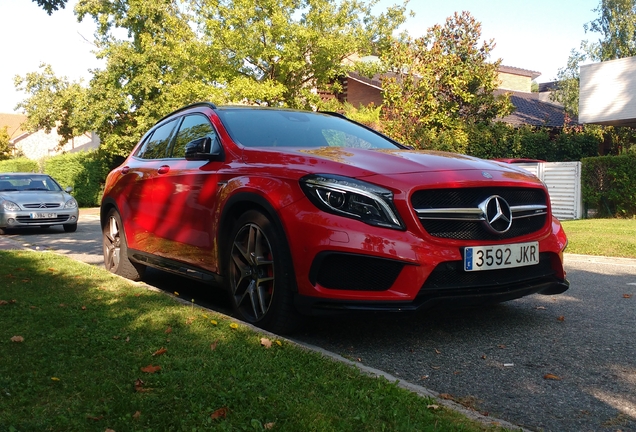 Mercedes-AMG GLA 45 X156